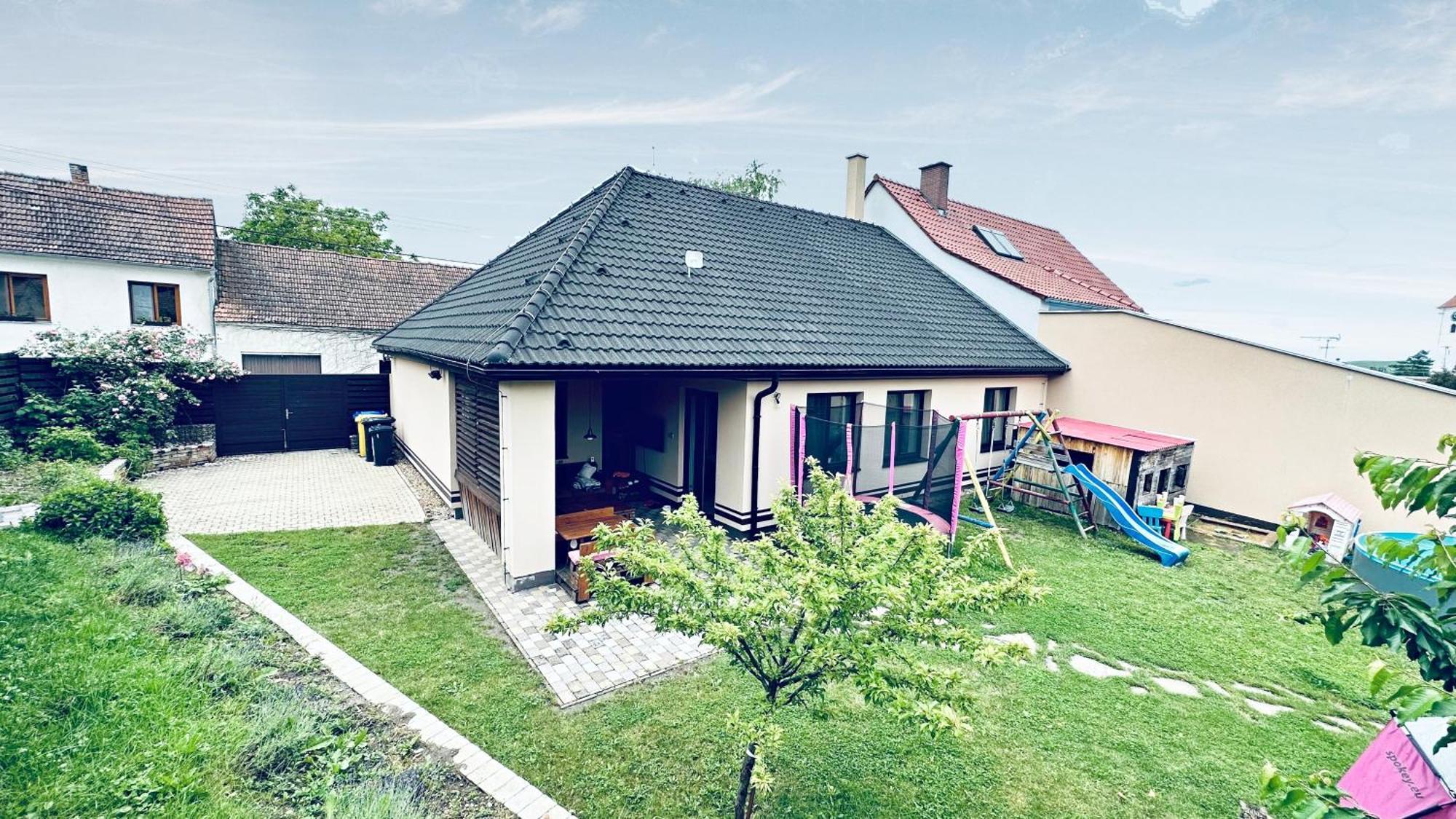 Dum Palava Perná Exterior foto